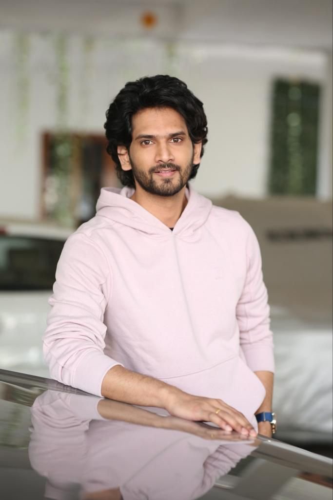 జోరుగా హుషారుగాలో ఓ మిడిల్ క్లాస్ అబ్బాయిగా క‌నిపిస్తా- విరాజ్ అశ్విన్‌