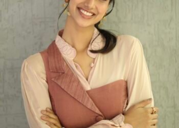 అందరూ మెచ్చేలా లక్కీ భాస్కర్ చిత్రం ఉంటుంది : కథానాయిక మీనాక్షి చౌదరి