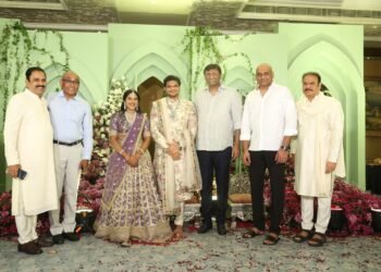 ఘనంగా జరిగిన ఫిలిం ఫైనాన్స్ బంగారు బాబు కొడుకు నిశ్చితార్థం