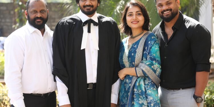 ప్రతి నాయకుడు ఎవరో ‘ఒక పథకం ప్రకారం’ పట్టుకున్న ప్రతి ఒక్కరికీ పదివేలు!!