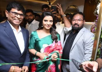 ‘కలర్స్ హెల్త్ కేర్’లో ఐశ్వర్య రాజేష్ సందడి