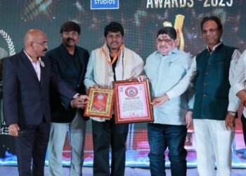 సినీ, రాజకీయ ప్రముఖుల సమక్షంలో ఘనంగా విజన్ స్టూడియోస్ ఐకాన్స్ ఆఫ్ ఎక్సలెన్స్ అవార్డ్స్ 2025 కార్యక్రమం