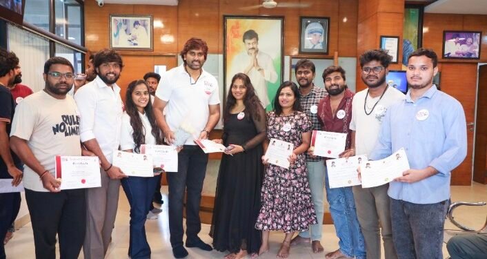 హీరో కృష్ణ మానినేని ఆధ్వర్యంలో చిరంజీవి బ్లడ్ బ్యాంకులో 100  డ్రీమ్స్ ఫౌండేషన్ వారి సింధూర సంజీవని “మెగా బ్లడ్ డొనేషన్ క్యాంప్”