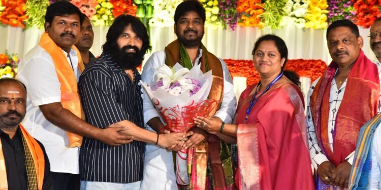 ఘనంగా తెలుగు ఫిల్మ్ అండ్ టీవీ డ్యాన్సర్స్ అండ్ డ్యాన్స్ డైరెక్టర్స్ అసోసియేషన్ (TFTDDA) ప్రెసిడెంట్‌గా శ్రీమతి. వి. వి. సుమలతా దేవి ప్రమాణస్వీకారోత్సవం