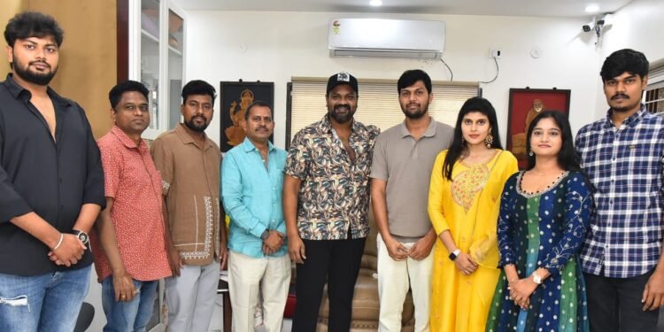 రాకింగ్ స్టార్ మంచు మనోజ్ చేతుల మీదుగా హారర్ కామెడీ మూవీ “రుక్మిణి” టీజర్ లాంఛ్