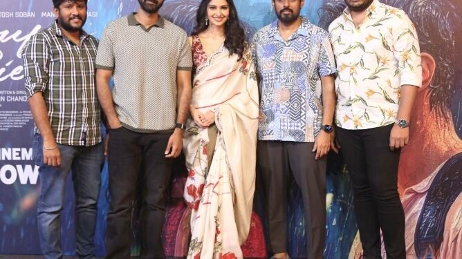 “కపుల్ ఫ్రెండ్లీ”కి థియేటర్స్ లో హౌస్ ఫుల్ బోర్డ్స్ చూస్తుంటే హ్యాపీగా ఉంది – హీరో సంతోష్ శోభన్