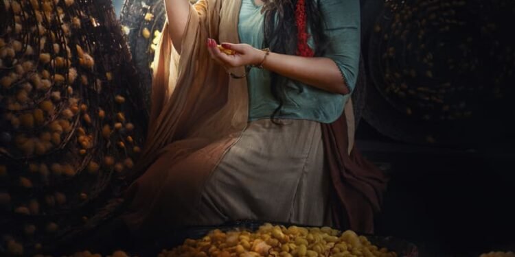 అనుష్క శెట్టి ప్రధాన పాత్రలో గోకులం గోపాలన్ నిర్మాతగా రొజిన్ థామస్ తెరకెక్కించిన ‘కథనార్’ ట్రైలర్ విడుదల