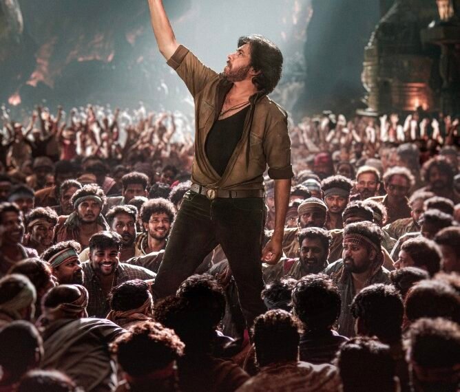 బాక్సాఫీస్ వద్ద పవర్ స్టార్ తుఫాన్.. ముందుగానే రాబోతున్న ‘ఉస్తాద్ భగత్ సింగ్’!