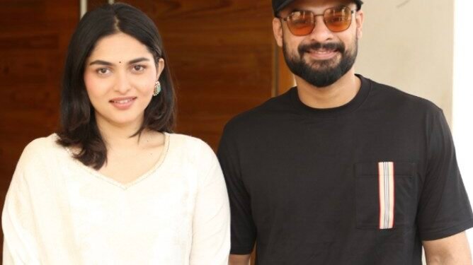 “పళ్లిచట్టంబి” ఫ్యామిలీ అంతా కలిసి చూసే ఒక బ్యూటిఫుల్ ఎమోషనల్ మూవీ – హీరో టొవినో థామస్,  హీరోయిన్ కయదు లోహర్