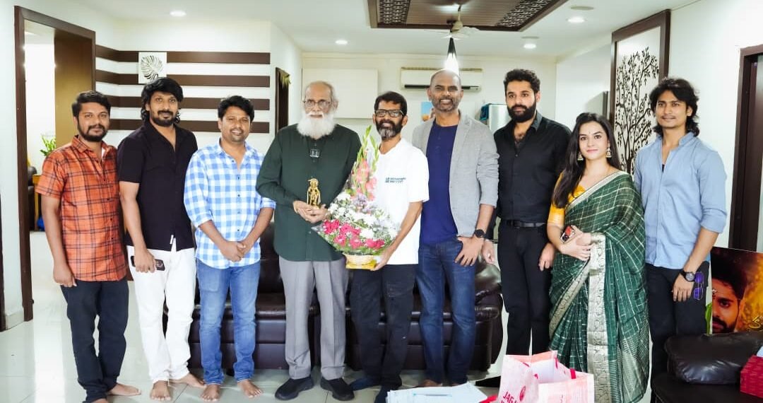 ప్రముఖ రచయిత విజయేంద్ర ప్రసాద్ చేతులమీదుగా ఆవిష్కరించిన “కళ్యాణం కమనీయం జీవితం” సినిమా పోస్టర్