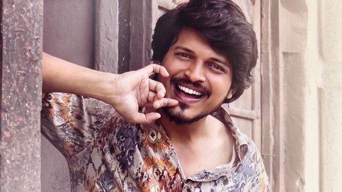 “రోమాంచకం” మూవీ నుంచి హీరో సుమంత్ ప్రభాస్ బర్త్ డే స్పెషల్ పోస్టర్ రిలీజ్