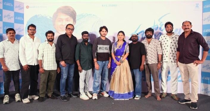 ‘హుషార్‌ పిట్టలు’  చిత్రం అందరి హృదయాలకు హత్తుకుంటుంది: బెక్కెం వేణుగోపాల్‌ 