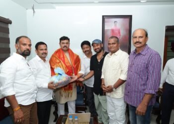 అనకాపల్లి ఎంపీ సి.ఎం. రమేష్ చేతుల మీదుగా “చకోర- లూనార్ లవ్ బర్డ్” మూవీ ‘అద్దంలా చేయనా..’ సాంగ్ రిలీజ్